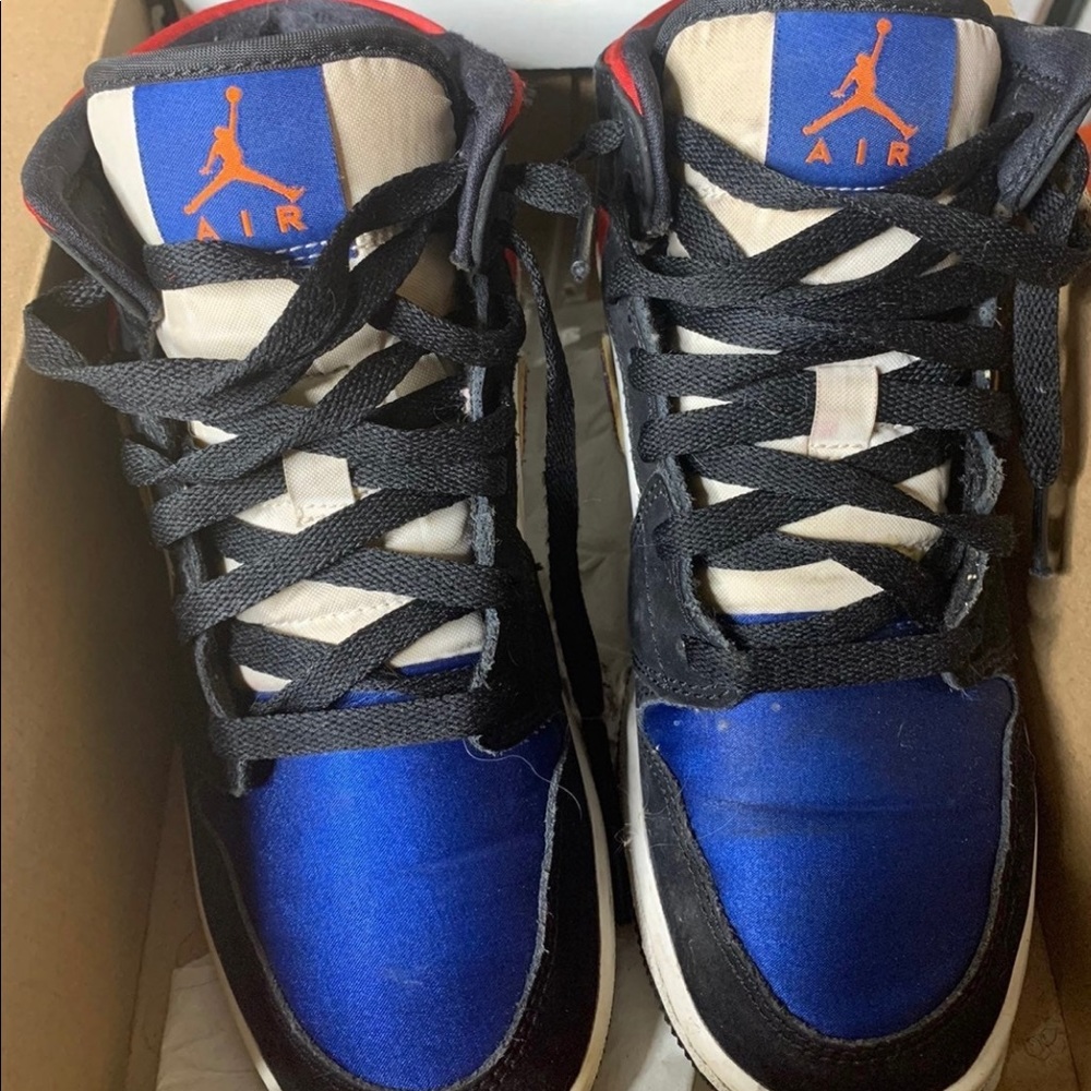 Air Jordan SE 1s